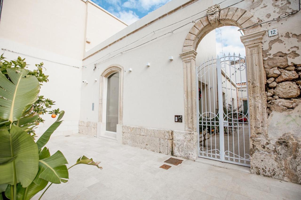 Ficopala Suites Syracuse Exterior foto